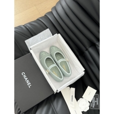 Chanel Flat Shoes